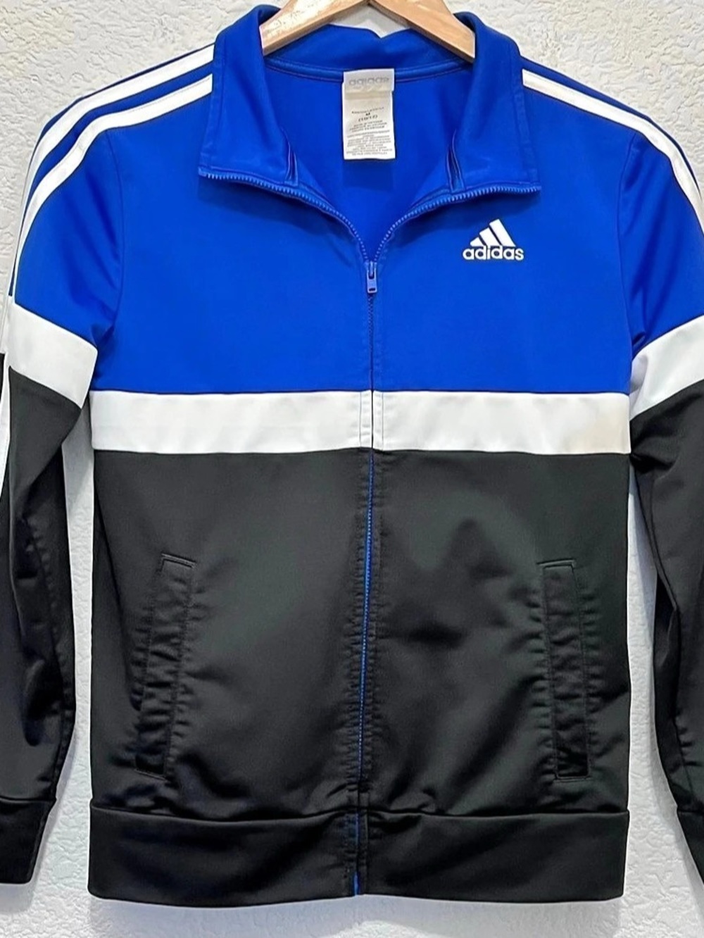 Adidas Boys YOUTH M 10/12 track jacket Blue Black White Colorblock 3 Stripe